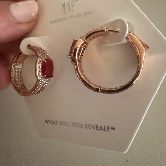 ✨ Bomb Party Endless Glimmering Hopes Earrings ✨ - Picture 6 of 6